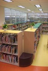 駱克道公共圖書館(分區圖書館)2 駱克道公共圖書館(分區圖書館)2